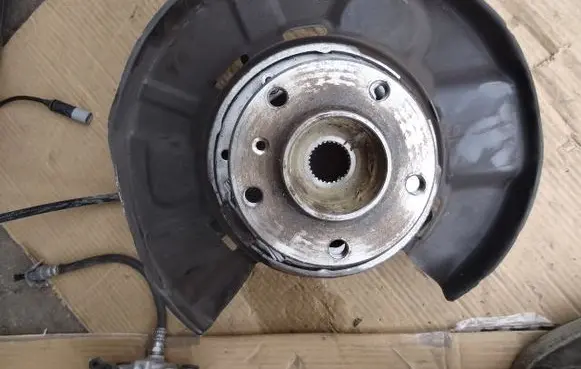 BMW 4 F32 F33 Stub axle XXXXXXXXXX
