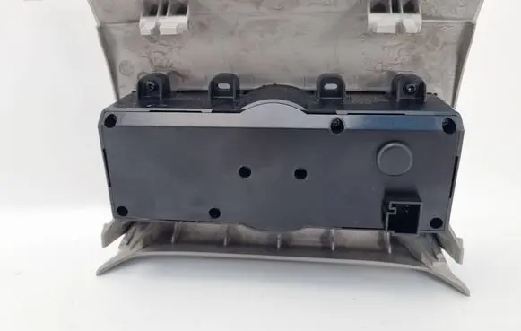 Mercedes-Benz R W251 Climate control unit A1648209489 03420855