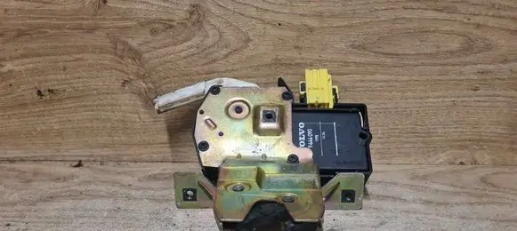 Volvo S80 Tailgate/trunk/boot lock/catch/latch 9152704