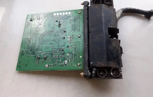 Mazda 2 Engine control unit/module 2797213730