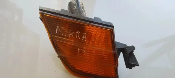 Nissan Micra Front indicator light 89027936