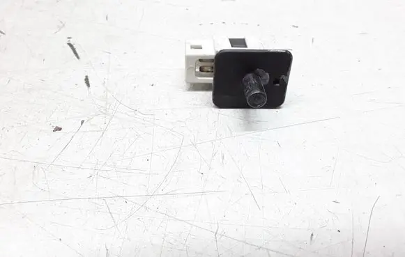 Mercedes-Benz E W211 Rear door sensor 2028209410