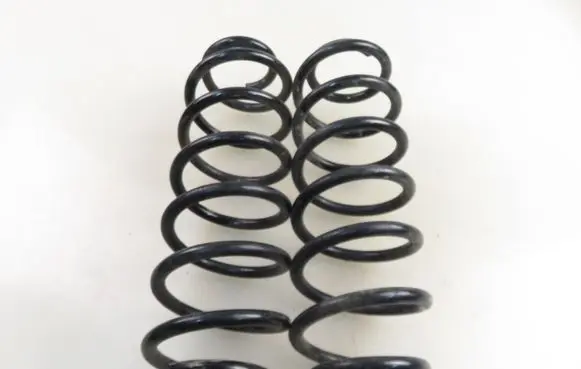 Seat Leon (1M) Rear coil spring RH5535