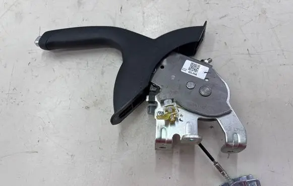 Hyundai i20 (GB IB) Handbrake/parking brake lever assembly 310120 093030