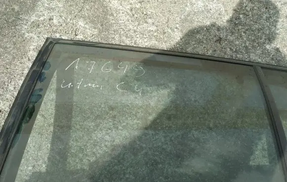 Citroen C4 I Picasso Rear door window glass