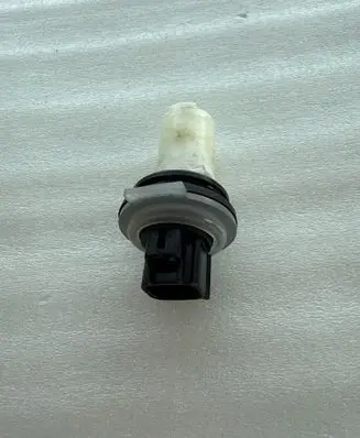 Subaru Forester SK Windshield washer fluid level sensor 86618FL000