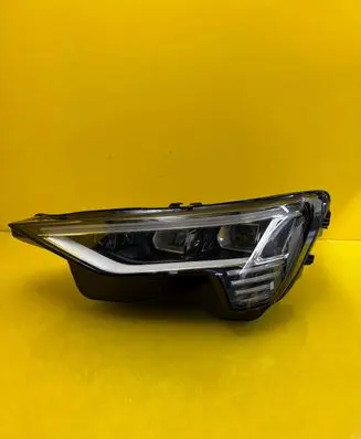 Audi Q4 e-tron Headlight/headlamp 4KE941039