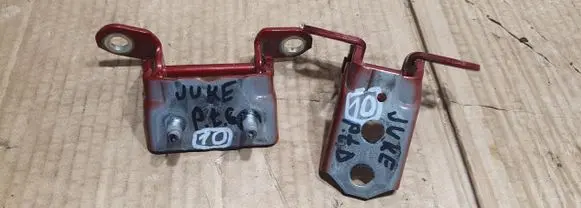 Nissan Juke I F15 Rear door hinge set 