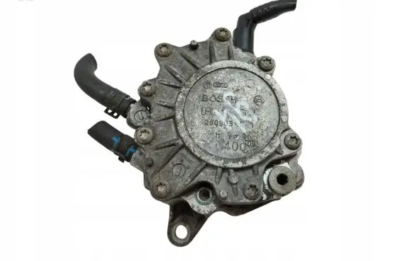 Volkswagen Touran I Vacuum pump 03G145209