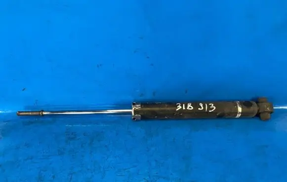 Toyota Prius (XW30) Front shock absorber/damper 4853080636