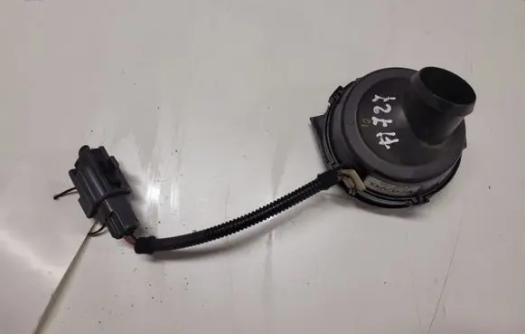 Volvo V70 Engine control unit/module fan 0130002843 8666595
