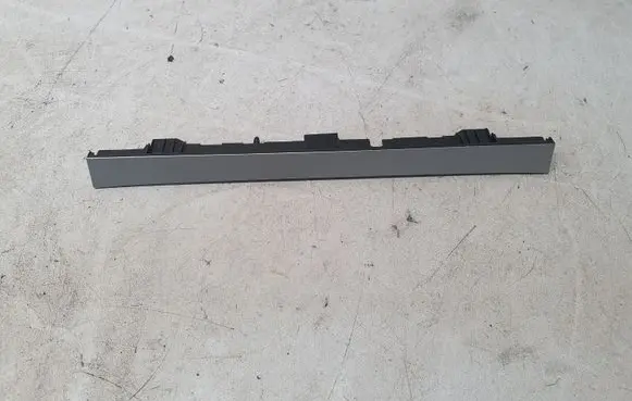 Volkswagen PASSAT B6 Dashboard glove box trim 318390100