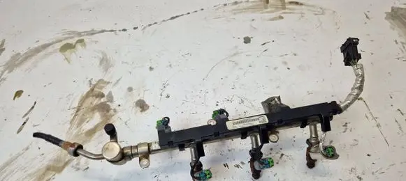 Fuel injectors set