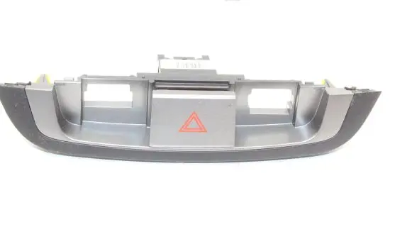 Hyundai ix35 Hazard light switch 847402S450