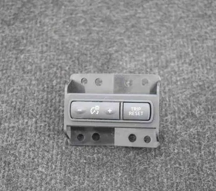 Nissan Qashqai Other switches/knobs/shifts 41031C