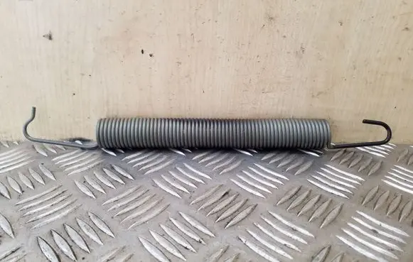 Audi A8 S8 D4 4H Tailgate/trunk/boot tension spring 