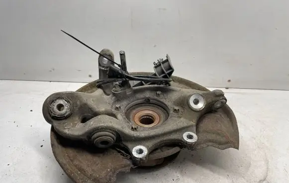 Mercedes-Benz C W204 Rear wheel hub