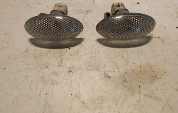 Citroen C5 Front fender indicator light 3311