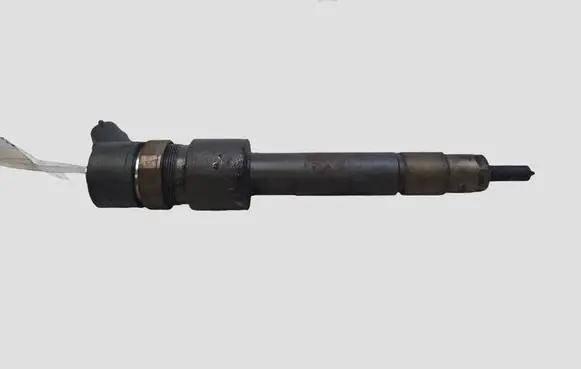 Opel Zafira B Fuel injector 0445110276