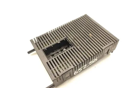 BMW X3 E83 Xenon control unit/module 3413318