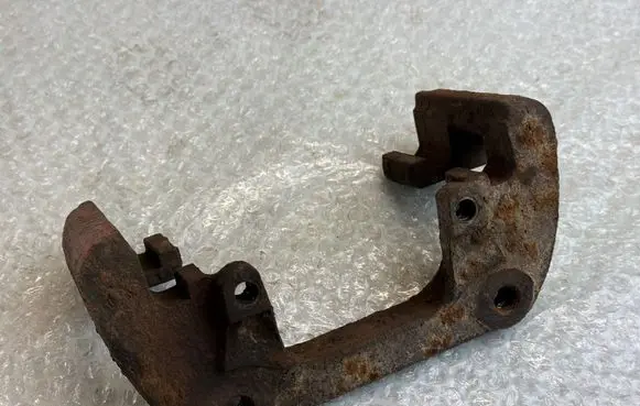 BMW 3 E46 Front brake caliper 