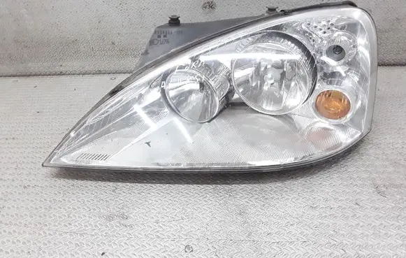 Ford Galaxy Headlight/headlamp