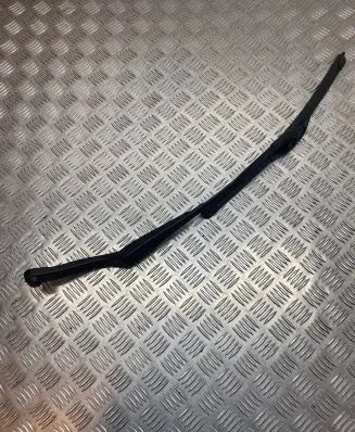 Mercedes-Benz GLK (X204) Front wiper blade arm 2048200844