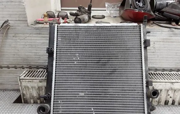 Citroen C3 Coolant radiator