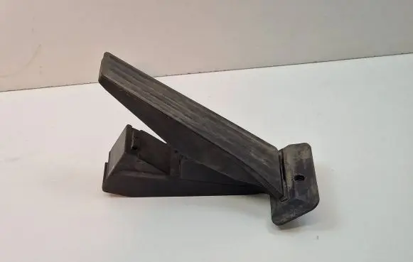 BMW 5 F10 F11 Accelerator throttle pedal 6789999 1403111412A 25916010