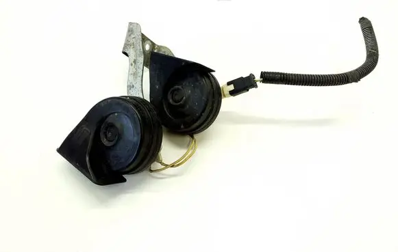Peugeot 3008 II Horn signal 9815870780