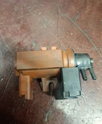 Ford C-MAX I Turbo solenoid valve 6G909E882CB