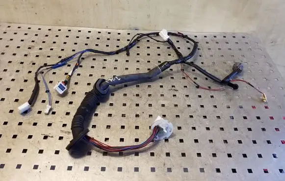 Subaru Forester SH Front door wiring loom GR003403B