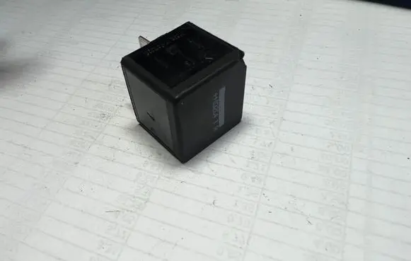 Ford Mondeo Mk III Other relay 2S7T14B192AA V23136B1X66