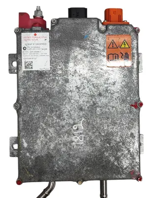 Chrysler Pacifica Voltage converter/converter module 05185046AA 5185046AA 05186030AC