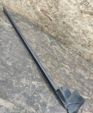 Citroen C6 Rubber seal front door window/glass 9662227680