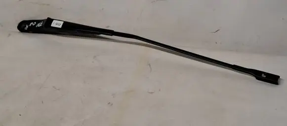 Windshield/front glass wiper blade