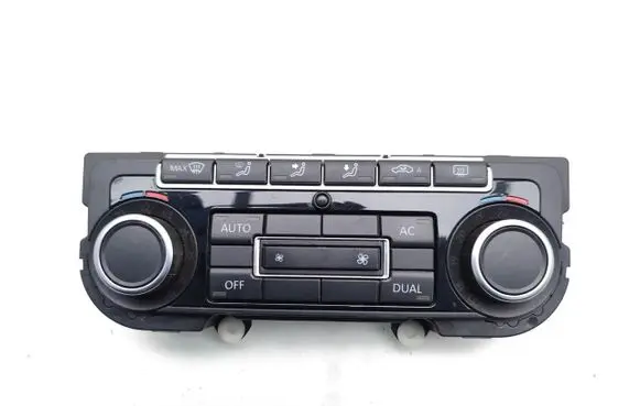Volkswagen Tiguan Climate control unit 5K0907044DT 5HB00974680