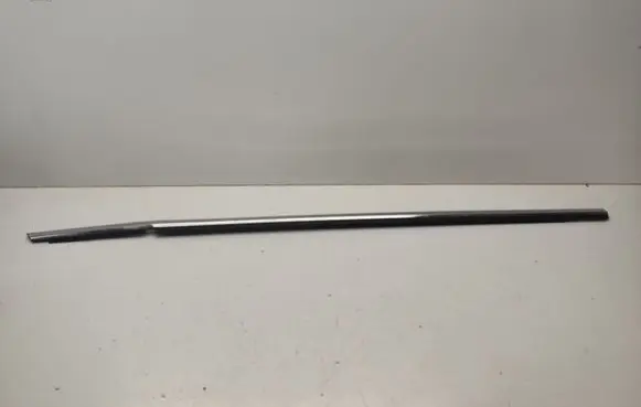 KIA Ceed Rear door glass trim molding