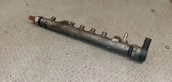 Volkswagen PASSAT B6 Fuel main line pipe 03L089C 057130764H 0097472