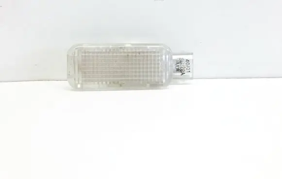 Audi A6 S6 C5 4B Other interior light 4B0947415B 586440