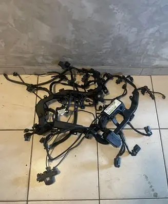 Mercedes-Benz E W212 Engine installation wiring loom A2721506133