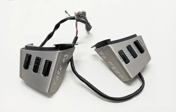 Nissan Murano Z50 Steering wheel buttons/switches PPGF10T10