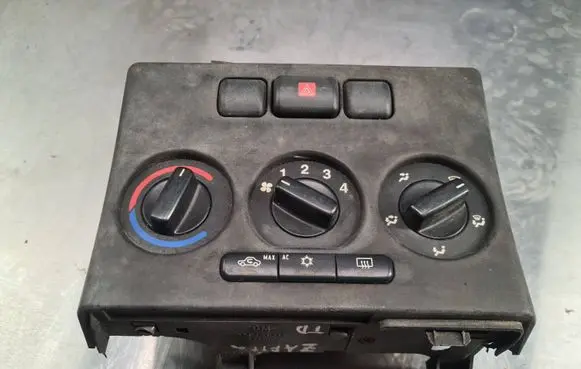 Opel Zafira A Climate control unit 024420732