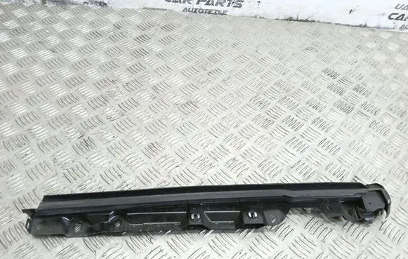BMW 1 E82 E88 Rubber seal rear door window/glass 7165603 7164987
