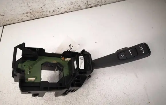 Volvo S80 Wiper control stalk 31264165