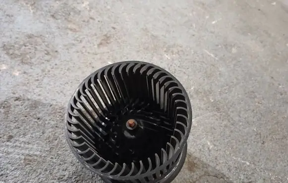 Citroen C4 II Heater fan/blower T1011131B 967056102004 030412