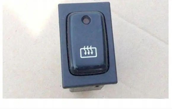 Suzuki Alto Windscreen/window heater switch