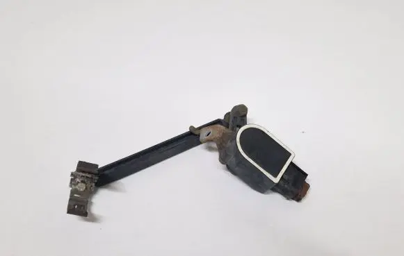 Headlight/headlamp level sensor