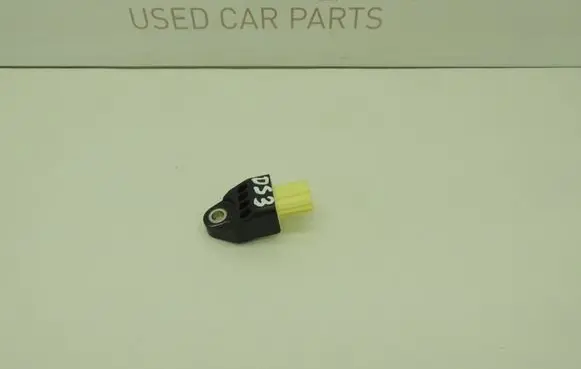 Toyota RAV 4 (XA30) Airbag deployment crash/impact sensor 8983133020