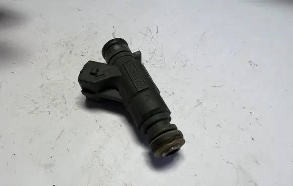 Mercedes-Benz A W168 Fuel injector A0000788723 0280155753